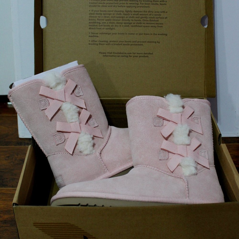 Original Koola Victoria Short Boot - Soft suede  lined in plush faux fur NWT